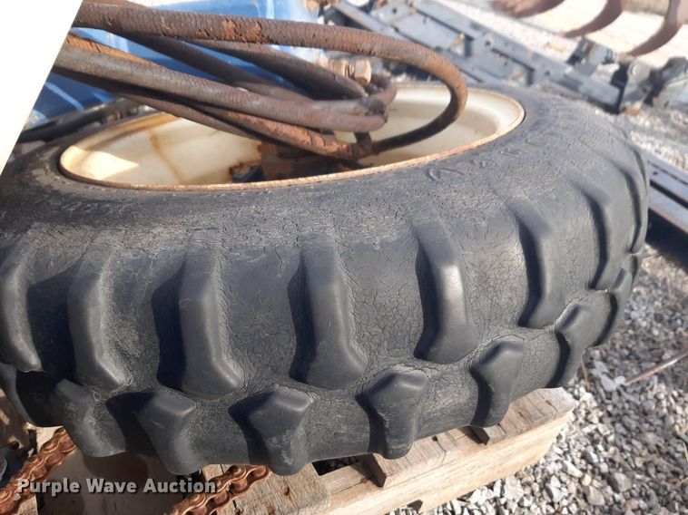 image for item LY9014 John Blue fertilizer pump