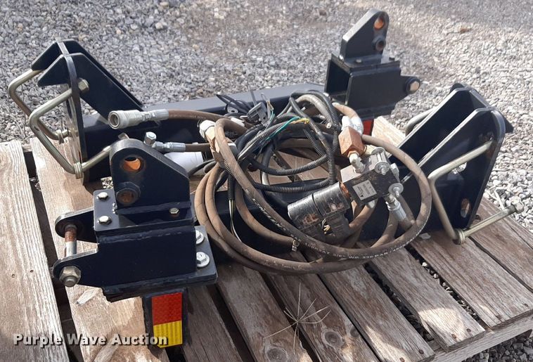 image for item LY9014 John Blue fertilizer pump