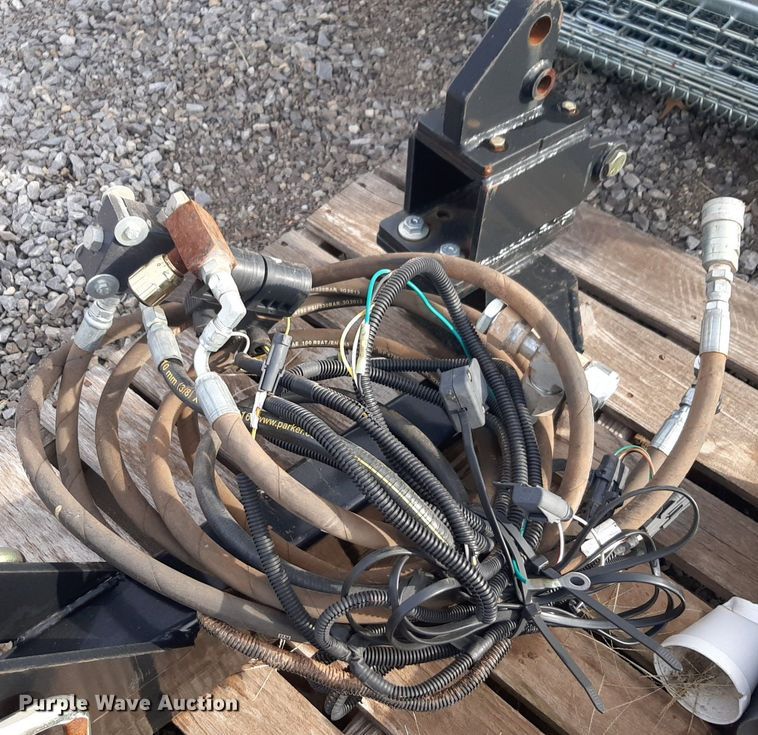 image for item LY9014 John Blue fertilizer pump