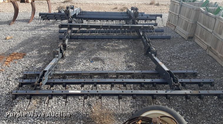 image for item LY9015 (5) sets of 3 row tine harrow bars