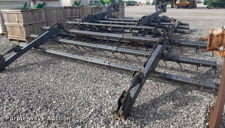 image for item LY9015 (5) sets of 3 row tine harrow bars