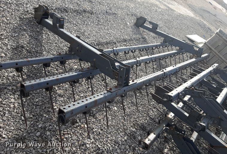 image for item LY9015 (5) sets of 3 row tine harrow bars