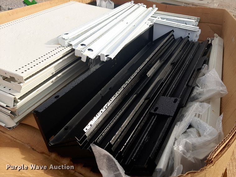 image for item LY9017 (220) metal shelves