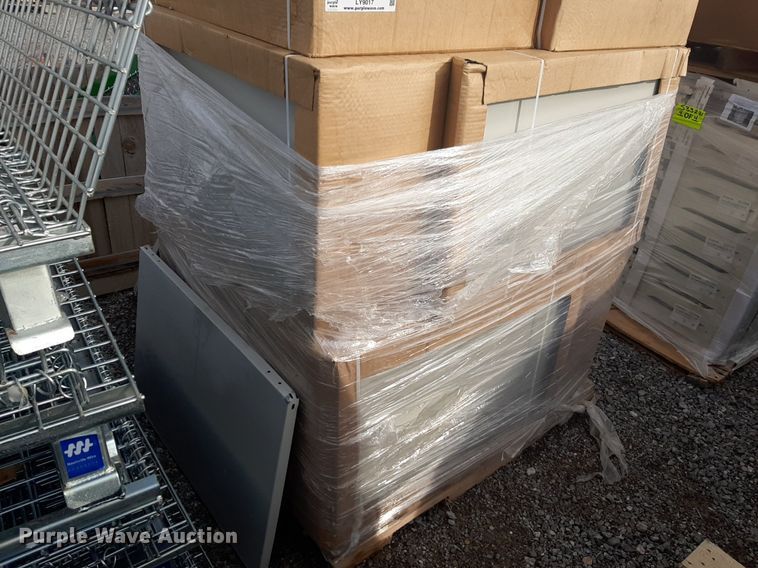 image for item LY9017 (220) metal shelves