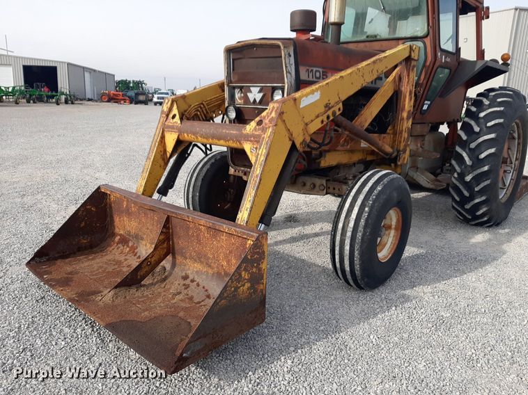 image for item LY9018 1973 Massey Ferguson 1105 tractor