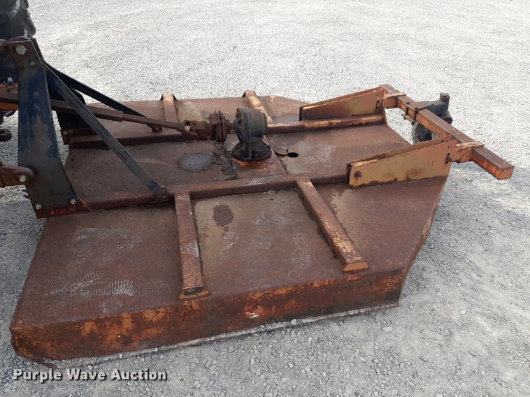 image for item LY9018 1973 Massey Ferguson 1105 tractor