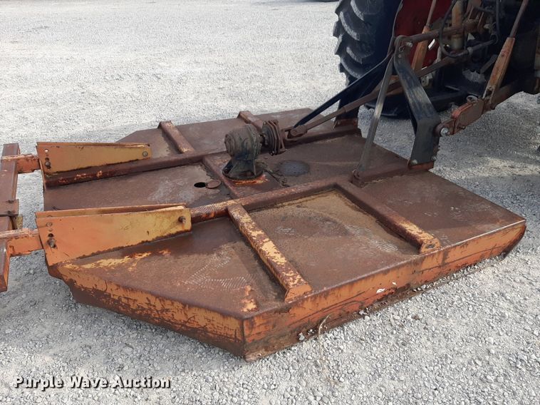 image for item LY9018 1973 Massey Ferguson 1105 tractor