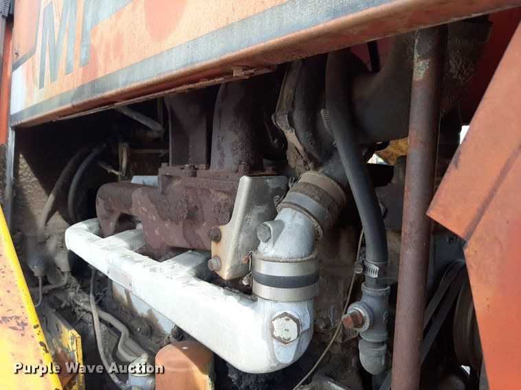 image for item LY9018 1973 Massey Ferguson 1105 tractor