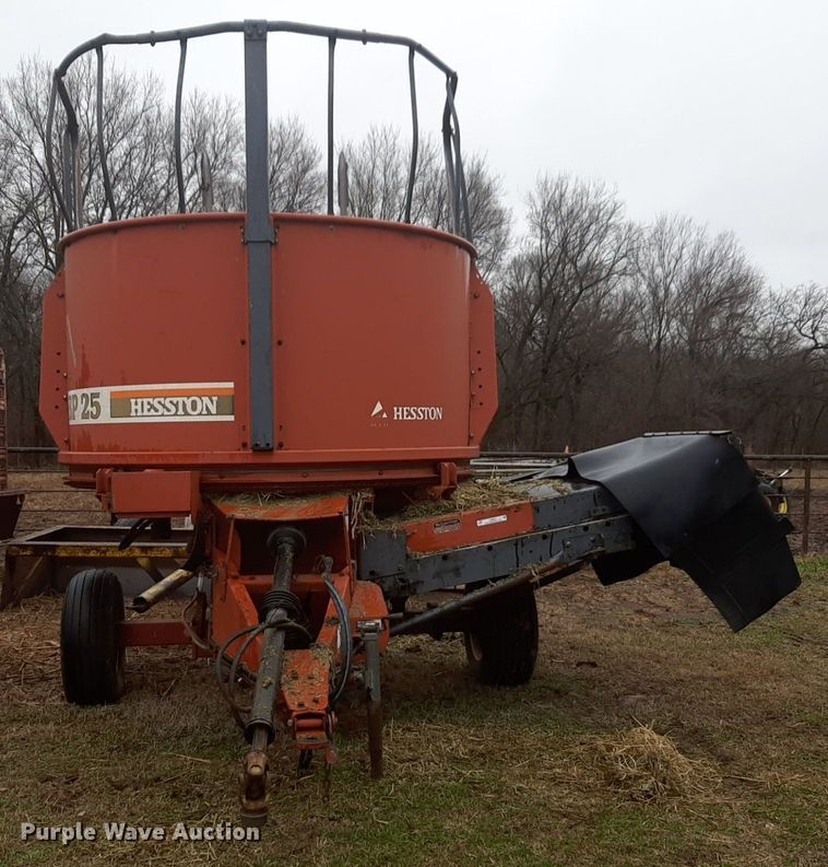 image for item LY9027 Hesston BP25 bale processor