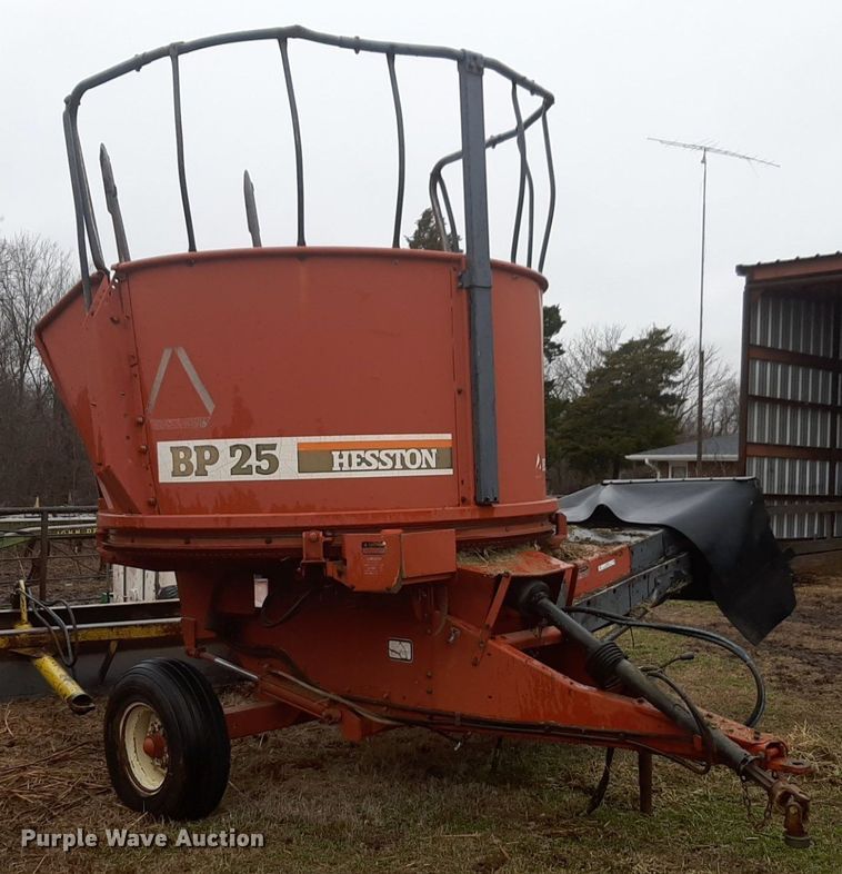 image for item LY9027 Hesston BP25 bale processor