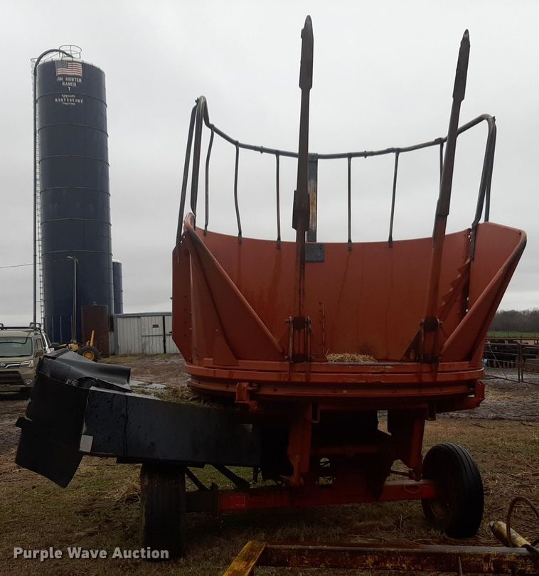 image for item LY9027 Hesston BP25 bale processor