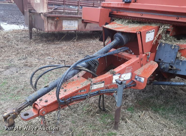 image for item LY9027 Hesston BP25 bale processor