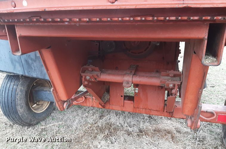image for item LY9027 Hesston BP25 bale processor