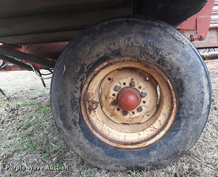 image for item LY9027 Hesston BP25 bale processor