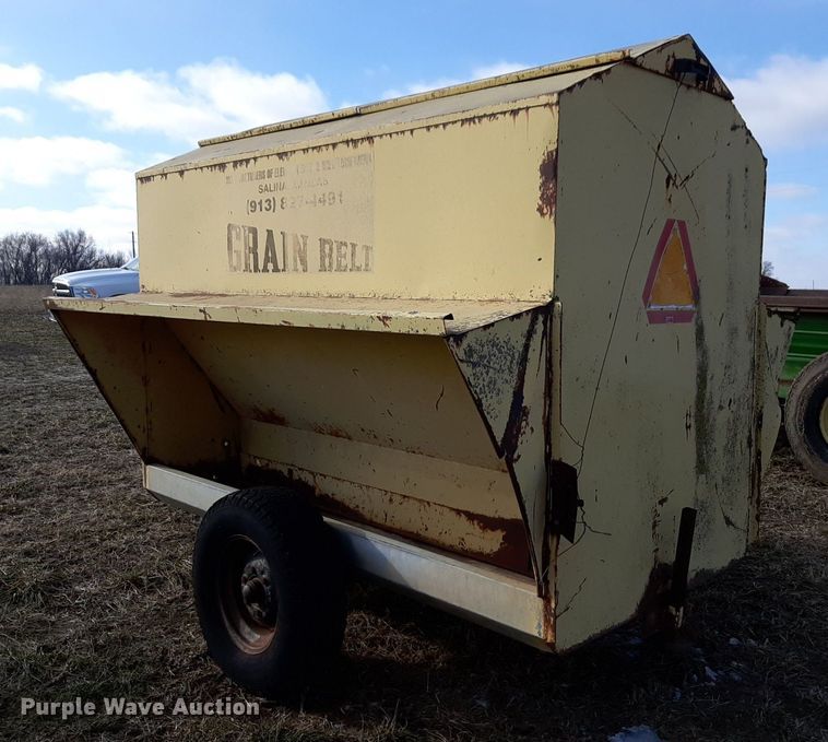 image for item LY9030 1993 Grain Belt 6P livestock feeder