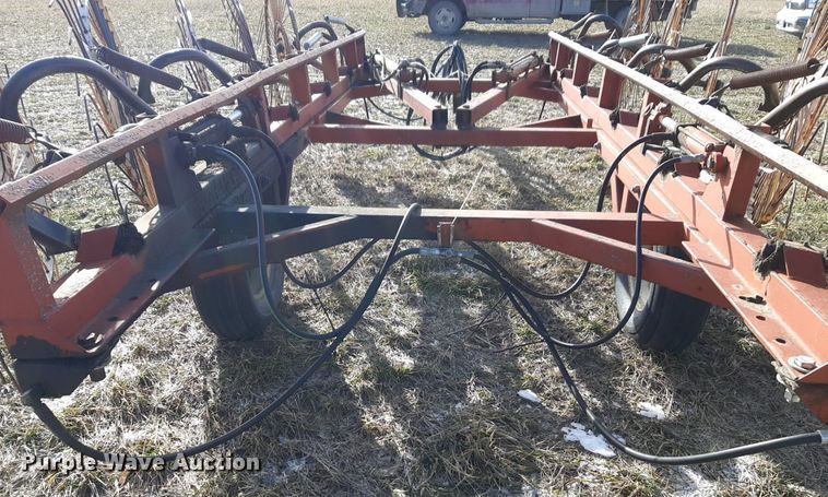 image for item LY9031 Hesston hay rake