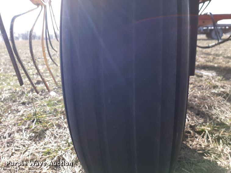 image for item LY9031 Hesston hay rake