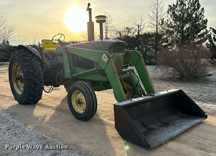 image for item NI9707 1963 John Deere 4010 tractor