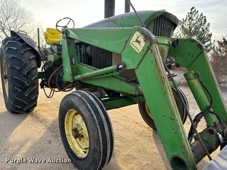 image for item NI9707 1963 John Deere 4010 tractor