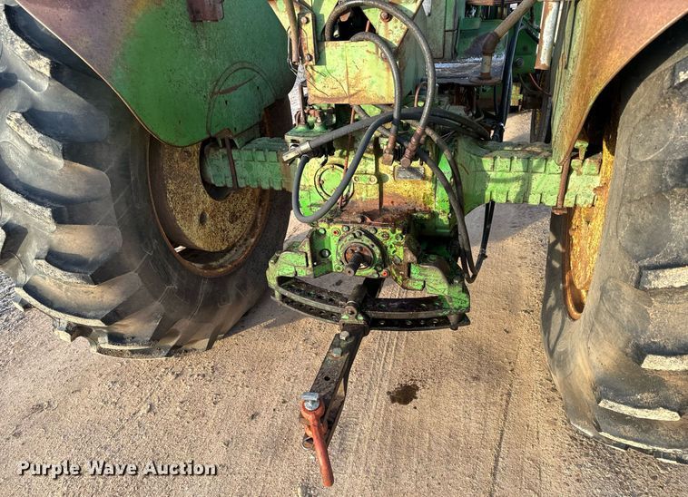 image for item NI9707 1963 John Deere 4010 tractor