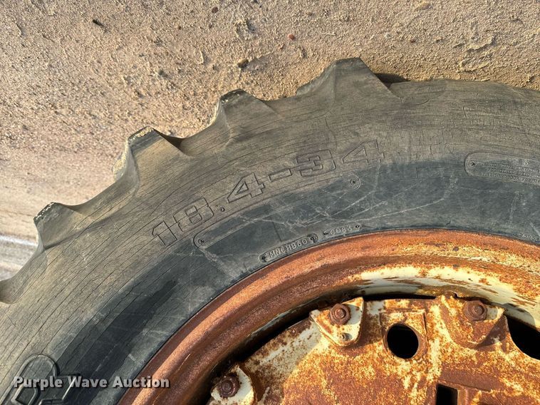 image for item NI9707 1963 John Deere 4010 tractor