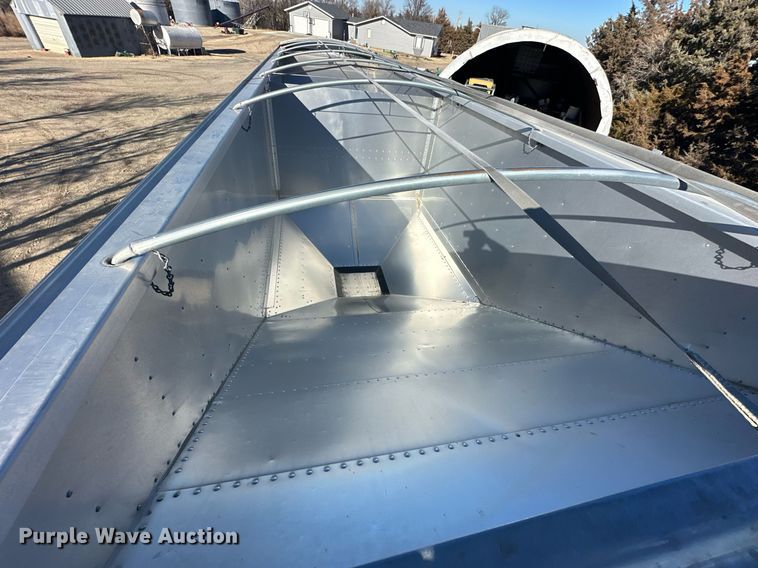 image for item NS9155 2014 Timpte Super Hopper grain trailer