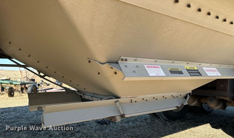 image for item NS9155 2014 Timpte Super Hopper grain trailer