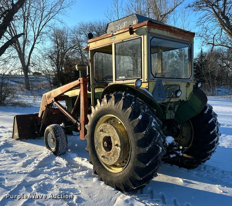 image for item NS9162 1963 John Deere 4010 tractor