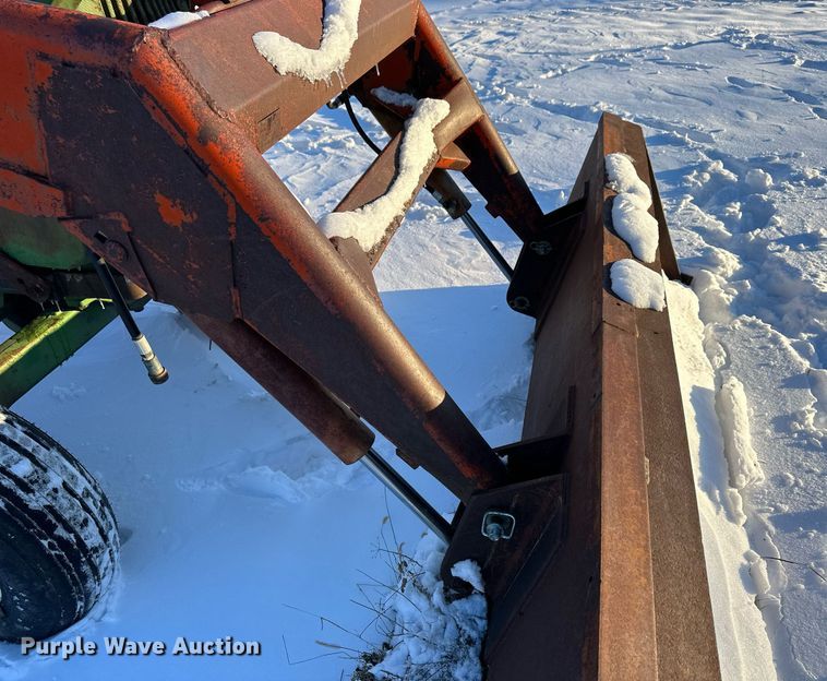 image for item NS9162 1963 John Deere 4010 tractor