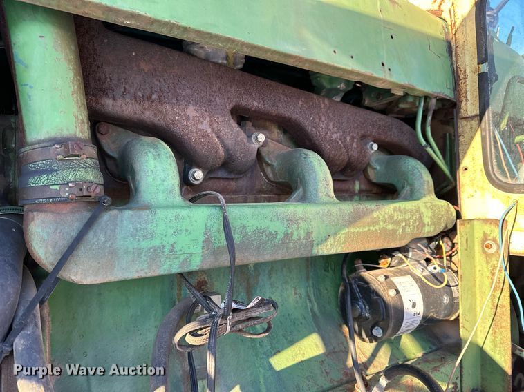 image for item NS9162 1963 John Deere 4010 tractor