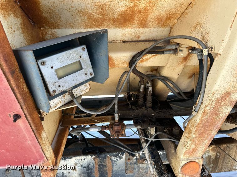 image for item NS9164 1979 Ford 800 feed delivery truck