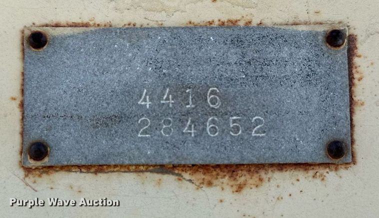 image for item NS9164 1979 Ford 800 feed delivery truck