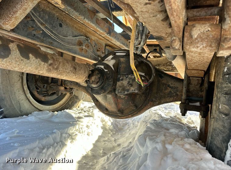 image for item NS9164 1979 Ford 800 feed delivery truck