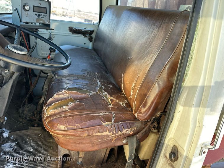 image for item NS9164 1979 Ford 800 feed delivery truck