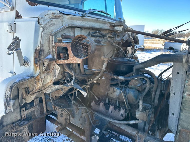 image for item NS9164 1979 Ford 800 feed delivery truck