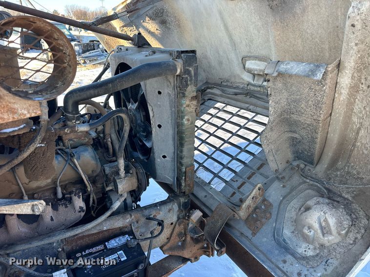 image for item NS9164 1979 Ford 800 feed delivery truck