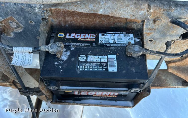 image for item NS9164 1979 Ford 800 feed delivery truck