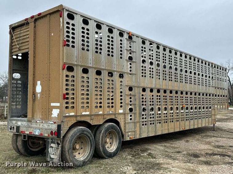 image for item OD9902 1991 Wilson livestock trailer
