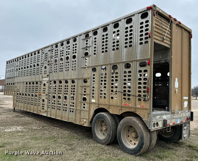 image for item OD9902 1991 Wilson livestock trailer