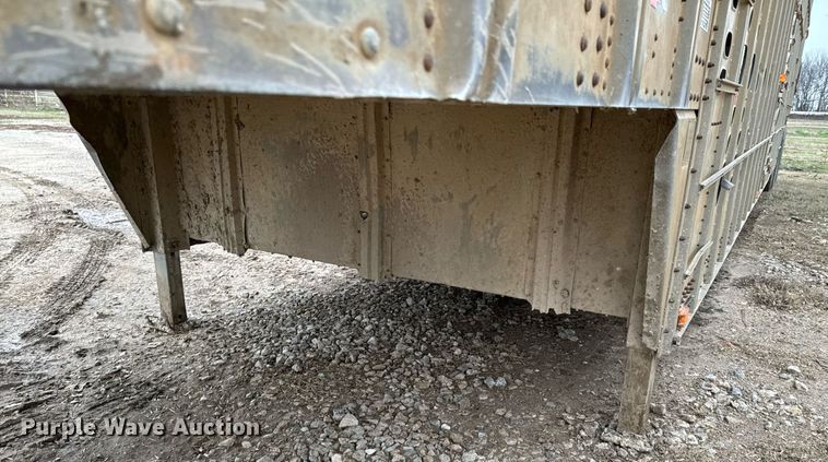 image for item OD9902 1991 Wilson livestock trailer