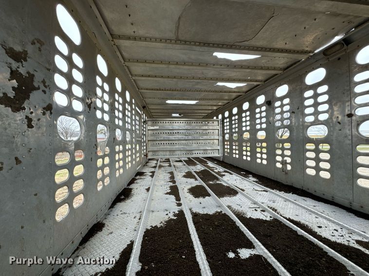 image for item OD9902 1991 Wilson livestock trailer