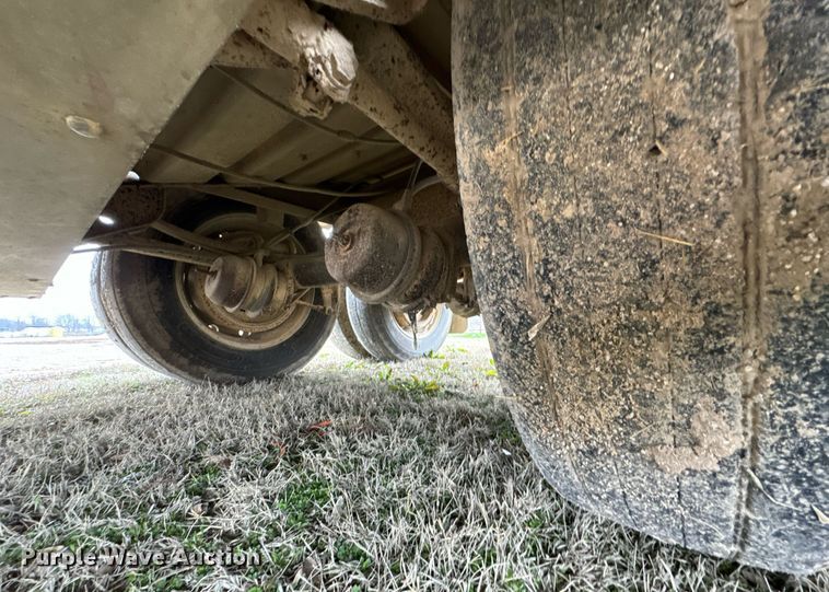 image for item OD9902 1991 Wilson livestock trailer