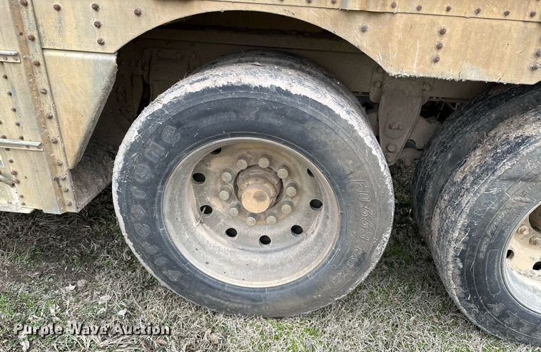 image for item OD9902 1991 Wilson livestock trailer