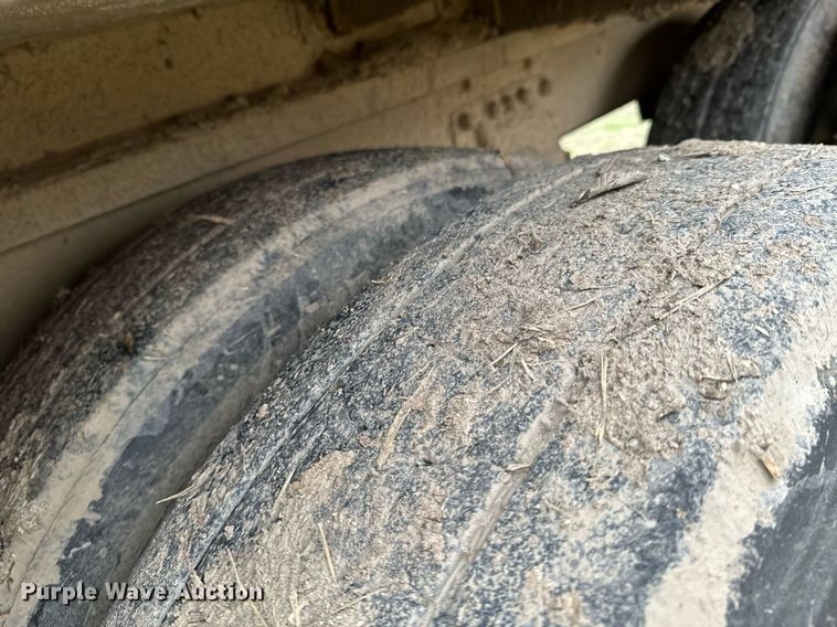 image for item OD9902 1991 Wilson livestock trailer