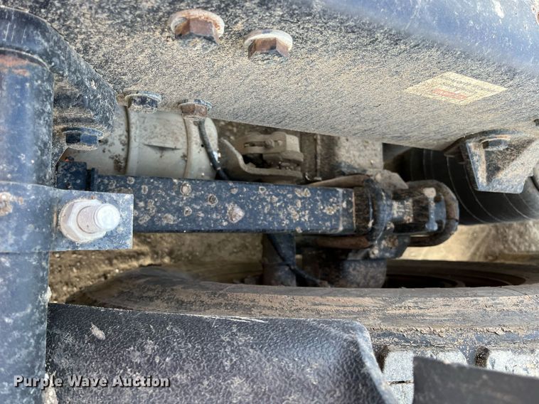 image for item DM2025 2017 Kenworth  T680 semi truck