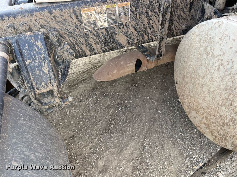 image for item DM2025 2017 Kenworth  T680 semi truck