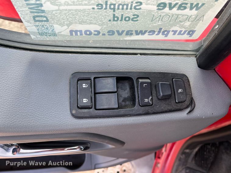 image for item DM2025 2017 Kenworth  T680 semi truck