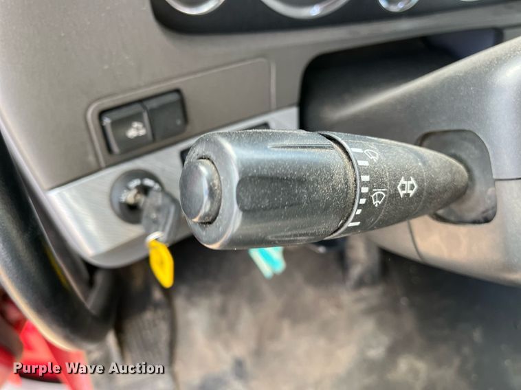 image for item DM2025 2017 Kenworth  T680 semi truck