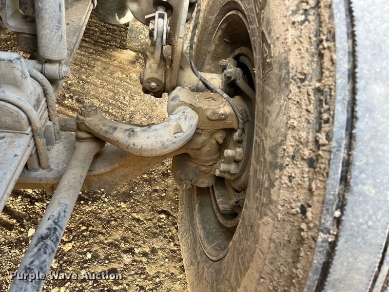 image for item DM2025 2017 Kenworth  T680 semi truck