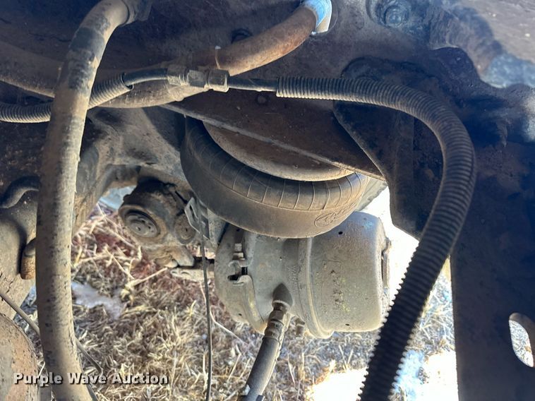 image for item DM2662 2006 Kenworth T600 semi truck